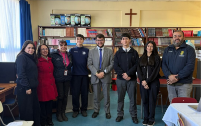 Encuentro de diálogo y colaboración en el Colegio San José