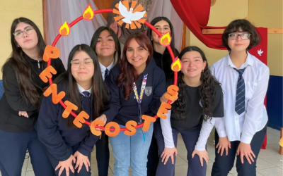 Celebramos la venida del Espíritu Santo 🕊️