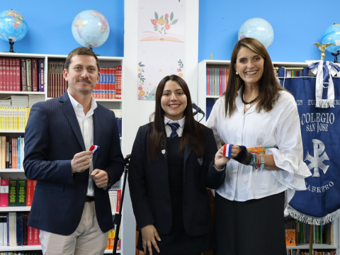 Colegio San José inaugura renovada biblioteca escolar en Sede Membrillar
